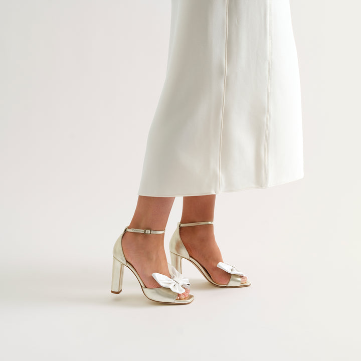 TATIANA PALE GOLD SANDAL BUTTERFLY BOWS